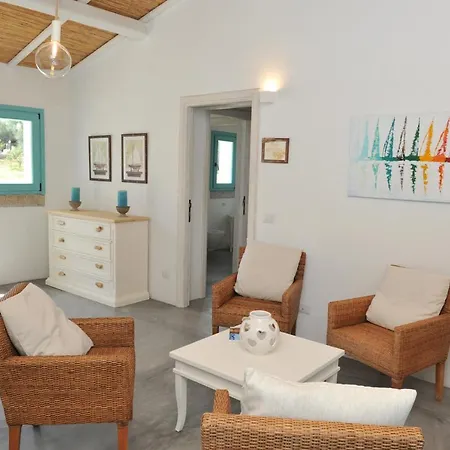 Li Tauli Bed & Breakfast *