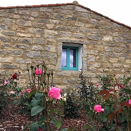 Li Tauli فندق مبيت وإفطار