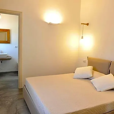 Li Tauli Bed and Breakfast 3*